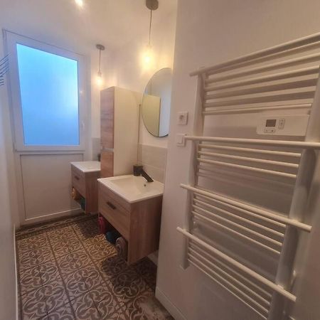 L'Escale Charliendine Apartment Charlieu Bagian luar foto